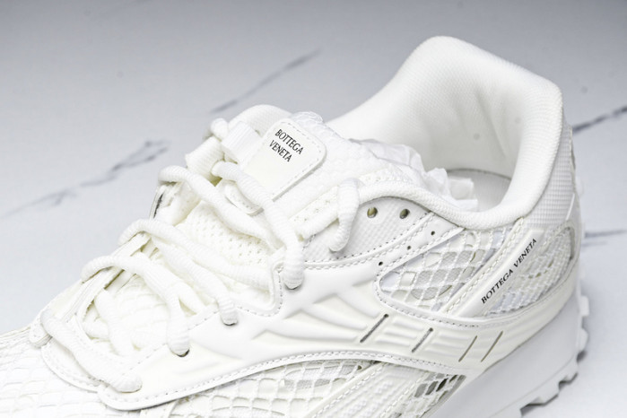 b0tt*ga Ven*ta orbit sneaker