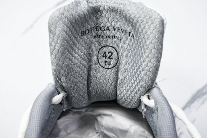 b0tt*ga Ven*ta orbit sneaker
