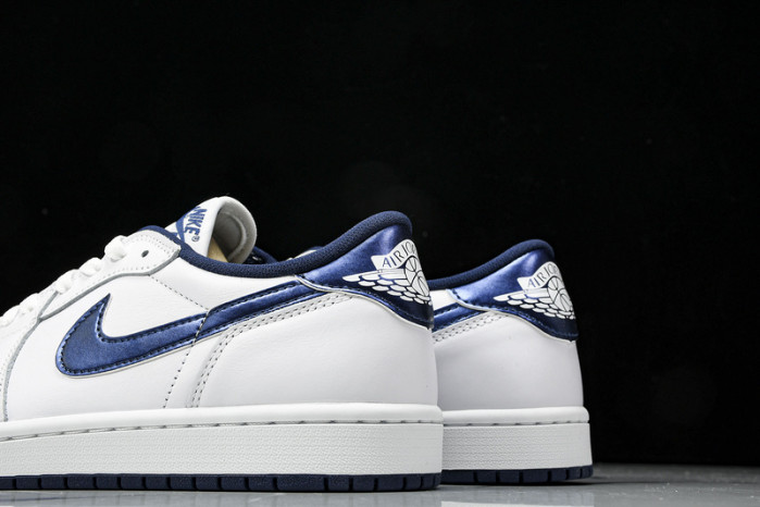 Air Jordan 1 Retro  Low 