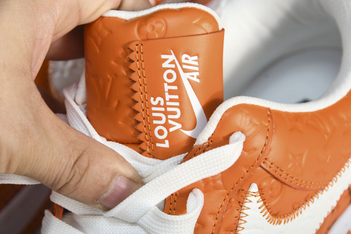 Nike Air Force 1 LV 61M690