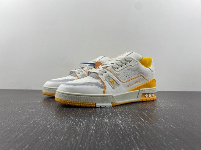 LV SNEAKER LOW   12111