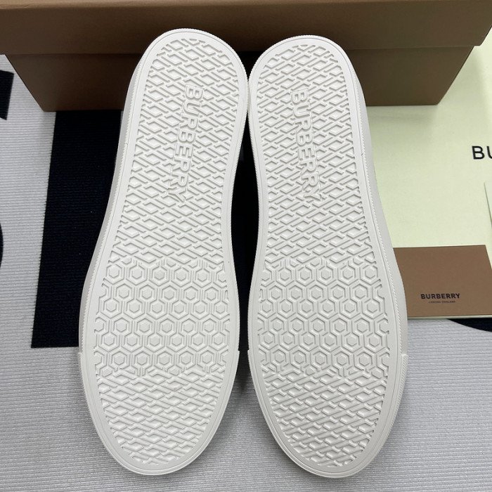 BUR  SNEAKER