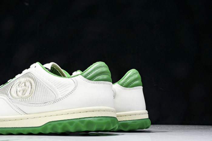 Gv*c sneaker