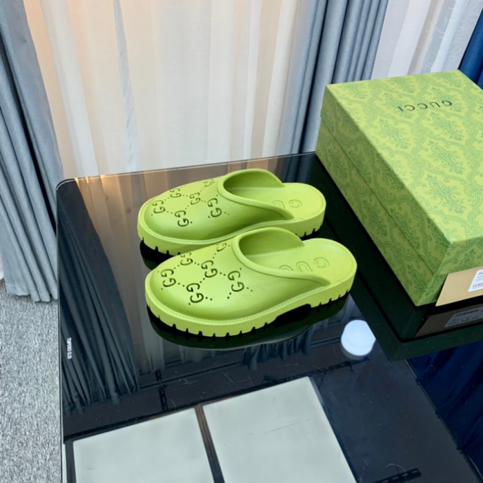 Gv*c slippers