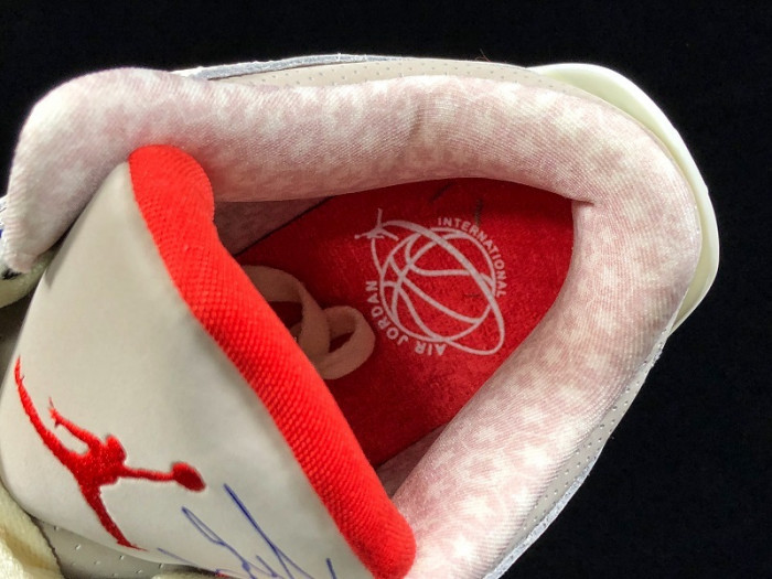Jordan 3 Retro International Flight  136064-140