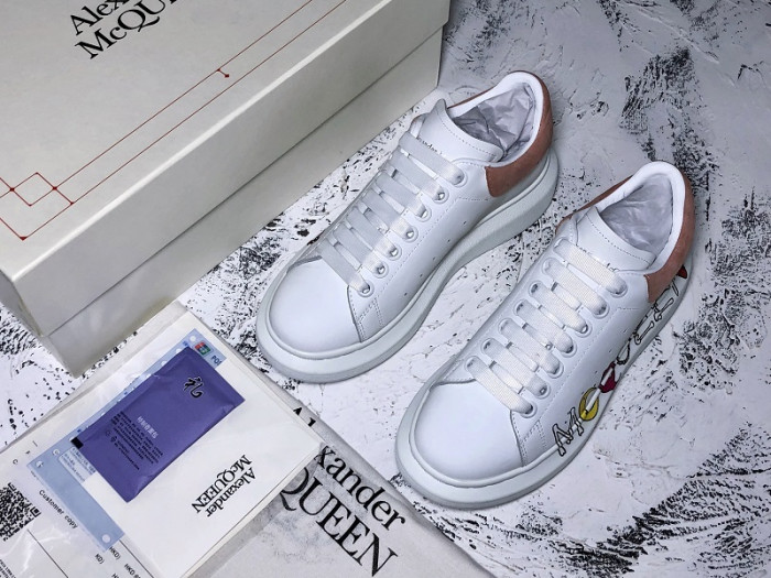 MQ Sneakers