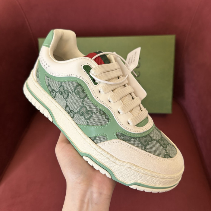 Gv*c sneaker