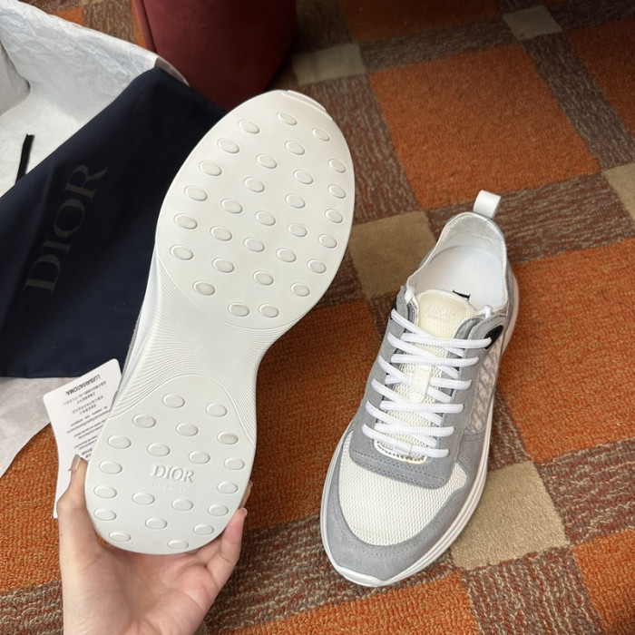 D10R B25 SNEAKER B25-09