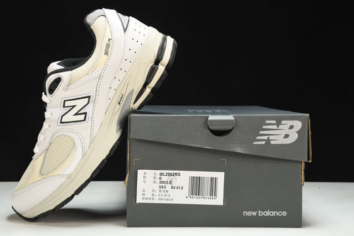 new Ba1an*e yeeshoes  ml2002rq