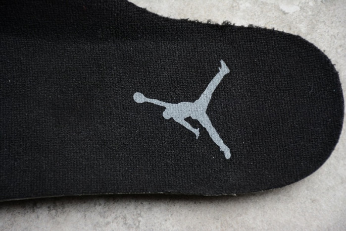 Jordan 11 Retro Cap and Gown  378037-005
