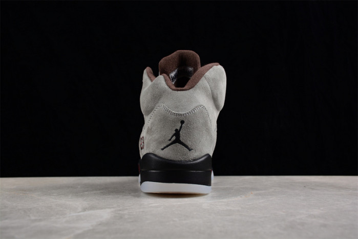 A Ma Maniére x Air Jordan 5 “Light Bone”  FD1330-006