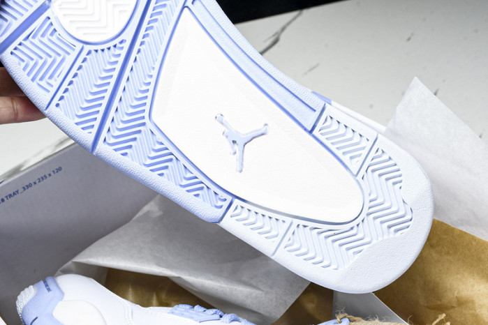 Air Jordan 4 “Forget Me Not” WMNS HV0823-100