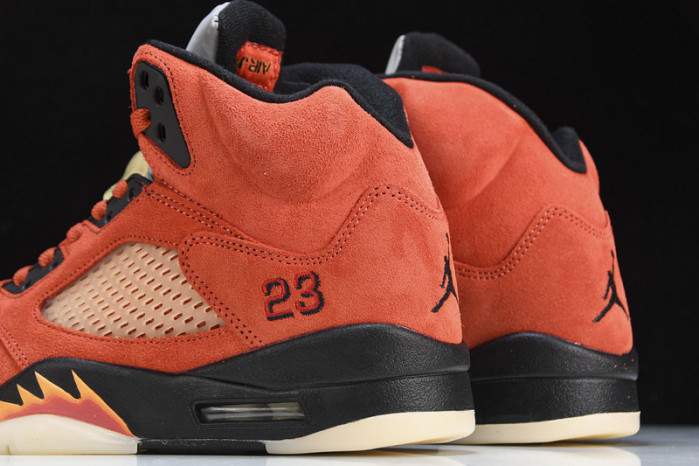 Air Jordan 5  WMNS DUNK ON MARTS 2023 DD9336-800