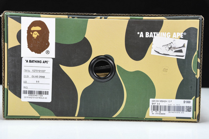 A B*THING APE  YEE-001