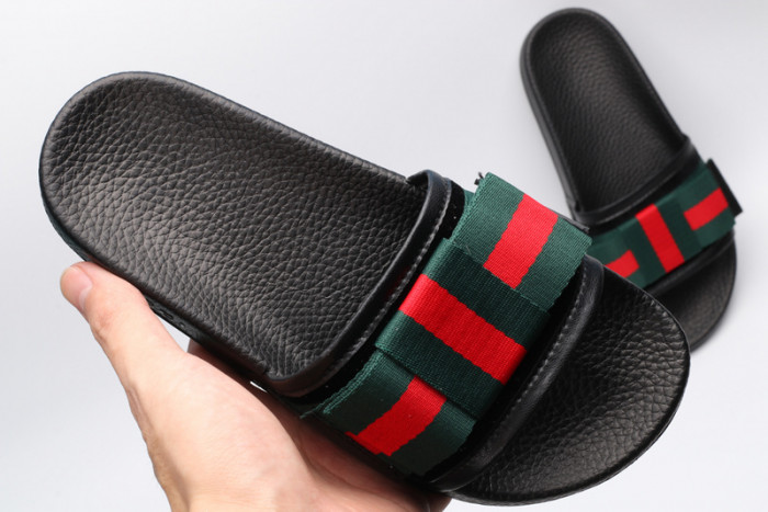 Gv*c slippers