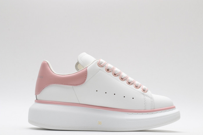 MQ Sneakers