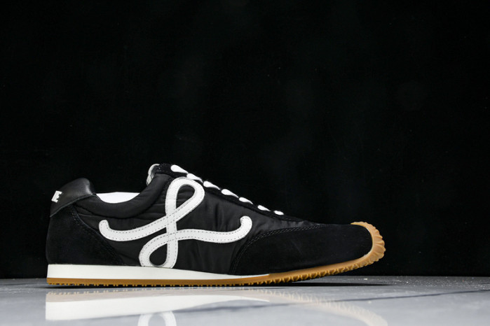 L*0ewe Ballet Runner  LW-FOR03