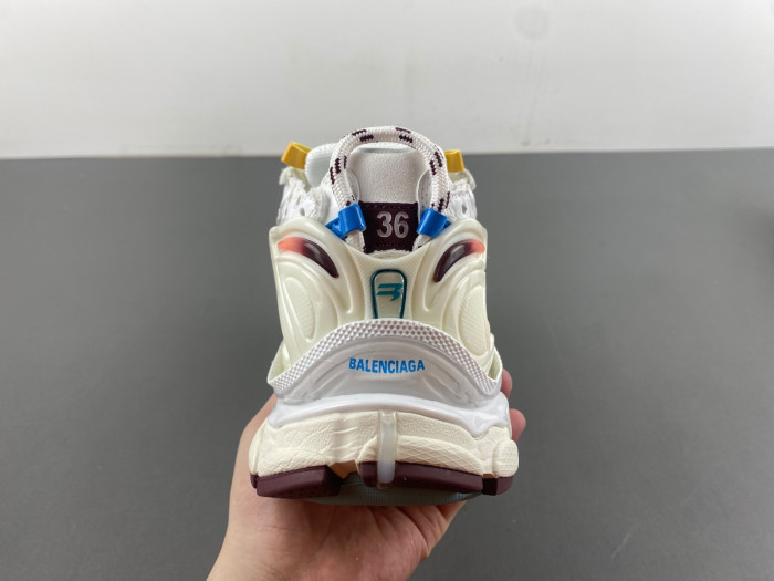 BLCG RUNNER  772774-W3RNY-0326