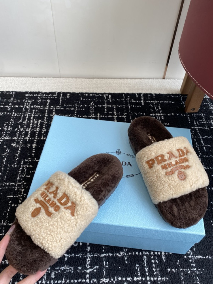 PRA*DA  SLIPPERS