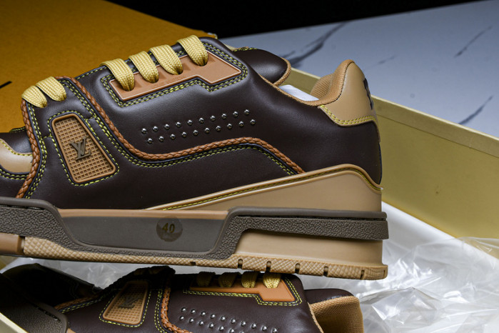 LV SNEAKER LOW FOR-LV111