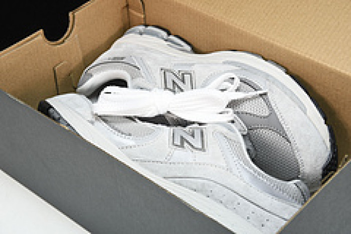 new Ba1an*e yeeshoes  ml2002ro