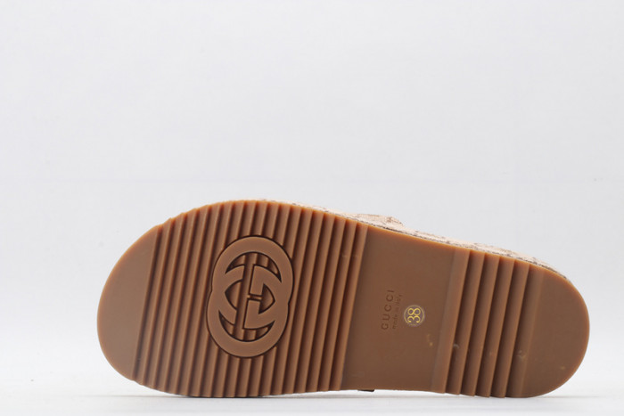 Gv*c slippers
