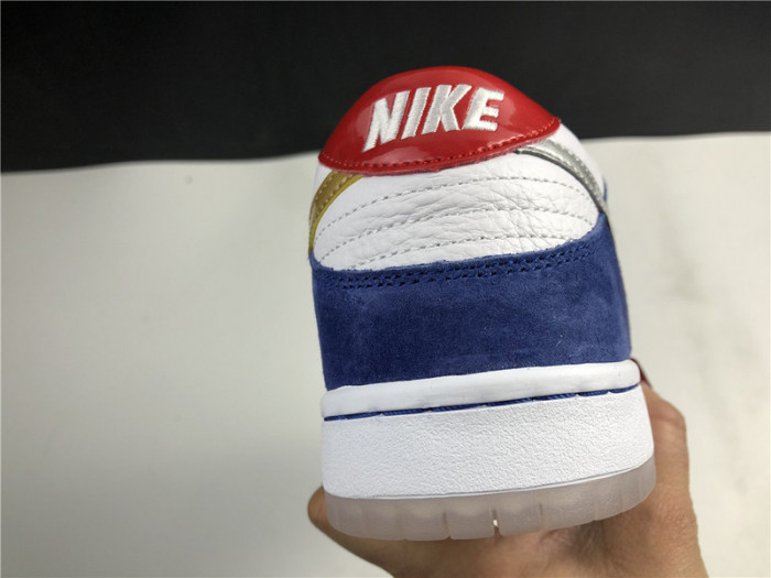 Nike Dunk SB Low Ishod Wair "BMW"  839685-416
