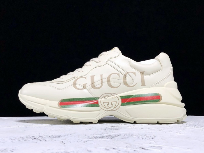 Gv*c trainer sneaker 528892 drw00 9522